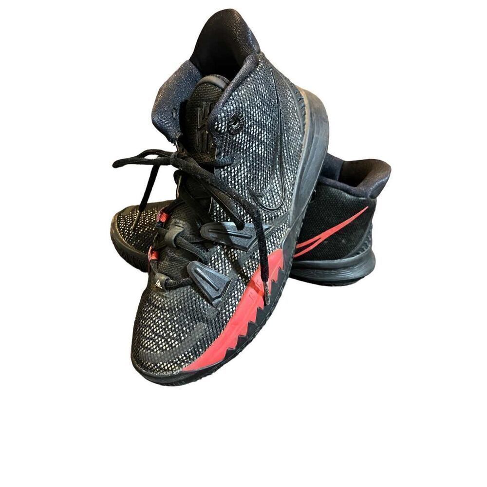 Nike Kyrie 7 “Bred” (GS) Big Kids’ Shoes Black-University Red ct4080-005 / SZ: 4
